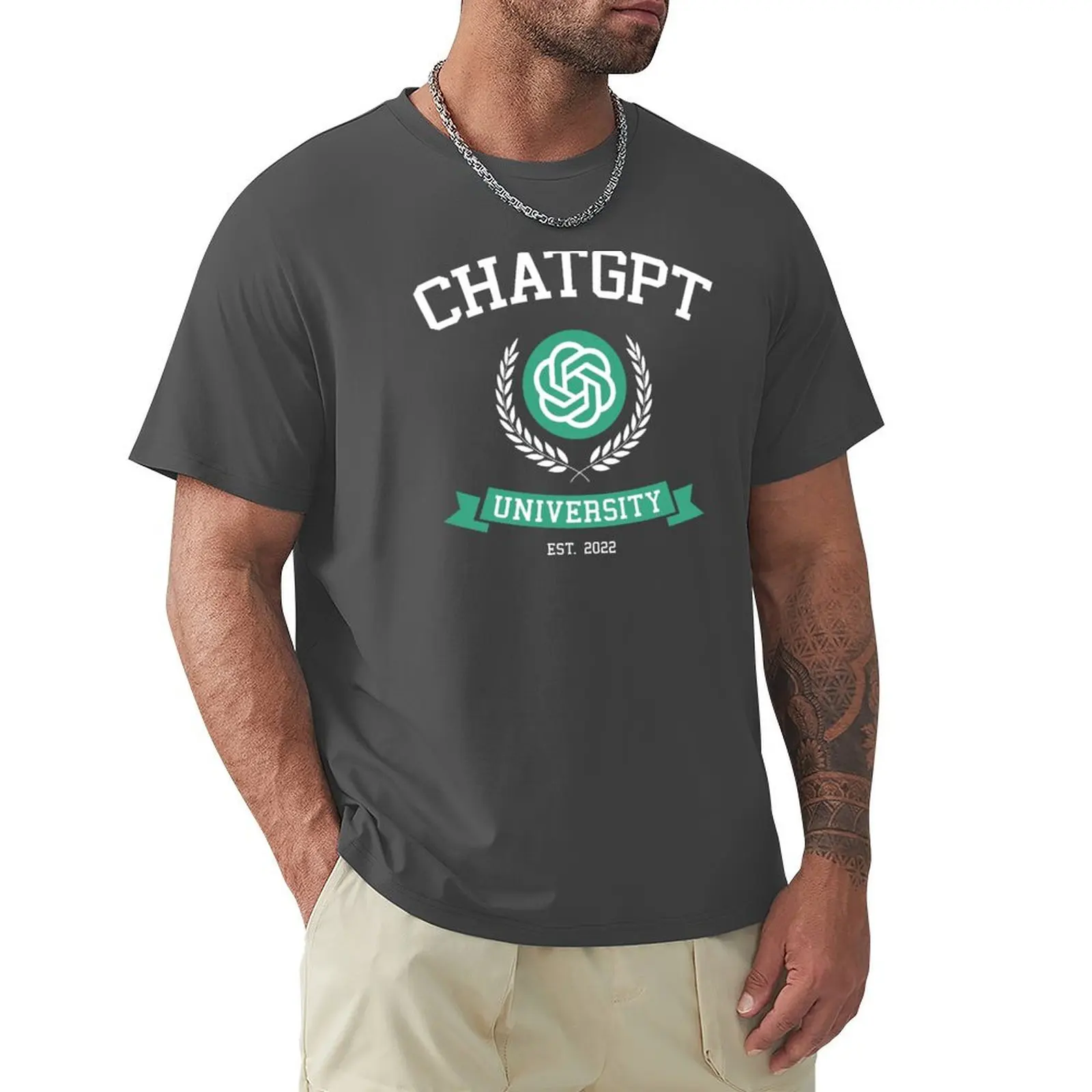 T shirt lucu Universitas ChatG - Men'S Fashion University ulasan dan harga
